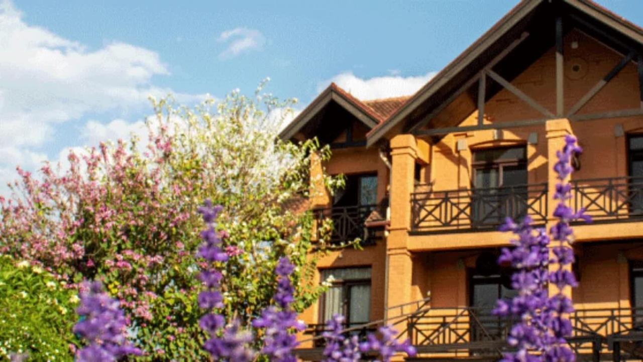 Radisson Hotel Tamboho Waterfront Antananarivo Buitenkant foto