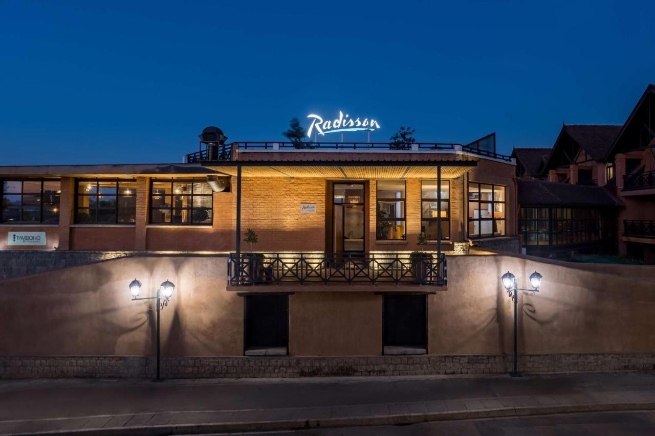 Radisson Hotel Tamboho Waterfront Antananarivo Buitenkant foto
